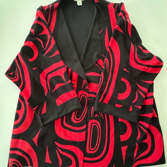 Chloe Angus Haida Print Microfleece Coat - Picture 4 of 7